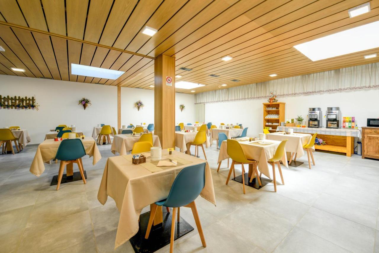 Bepy Hotel Garni Giustino エクステリア 写真