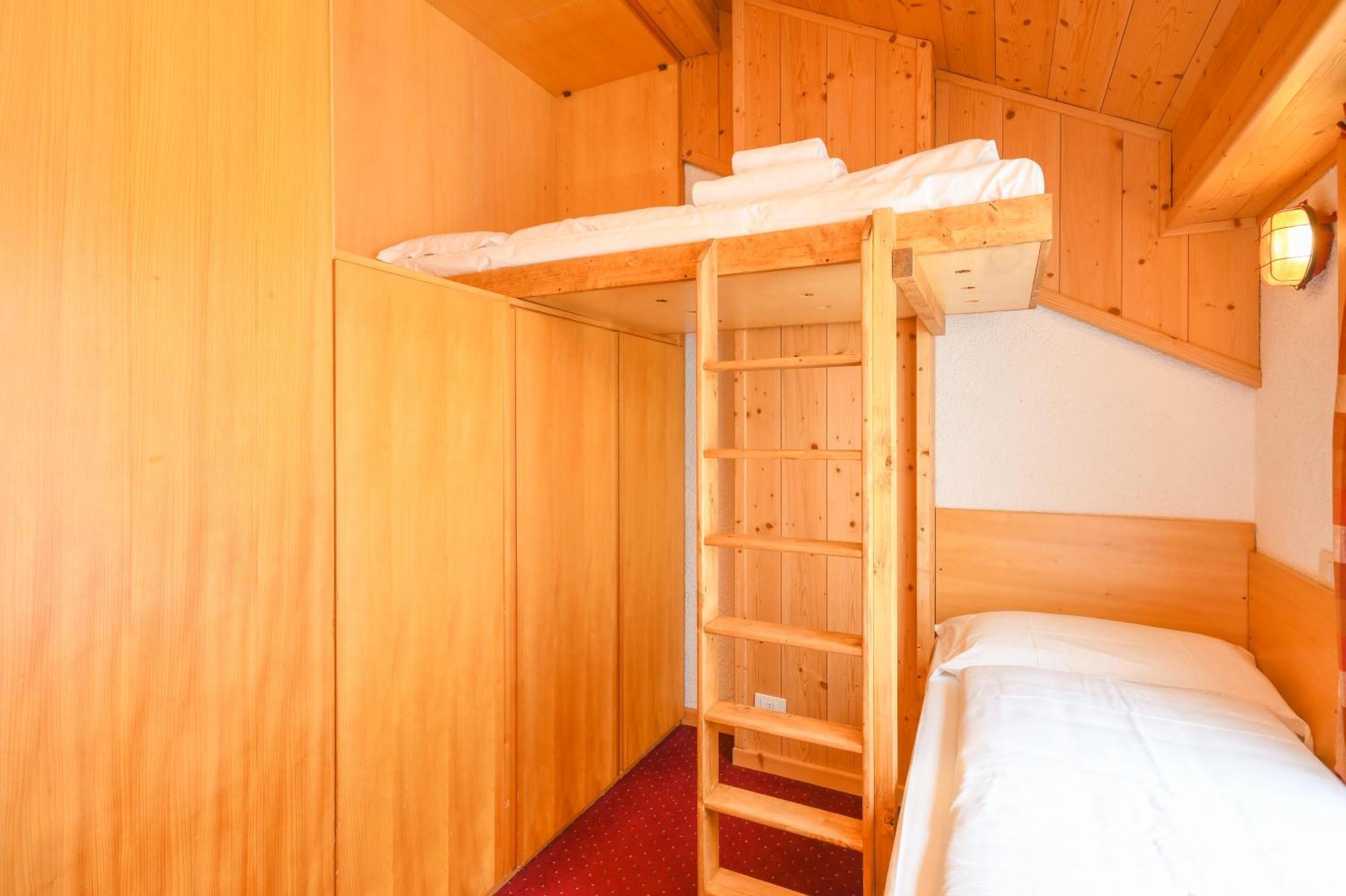 Bepy Hotel Garni Giustino 部屋 写真