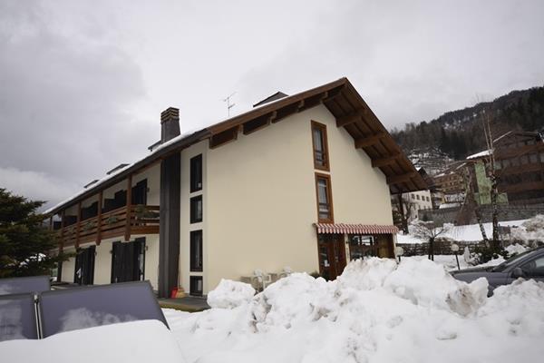 Bepy Hotel Garni Giustino エクステリア 写真