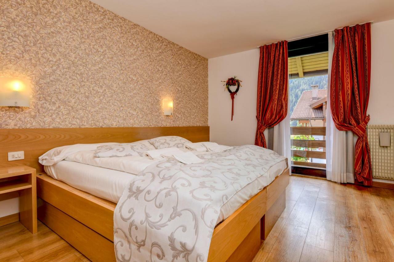 Bepy Hotel Garni Giustino エクステリア 写真